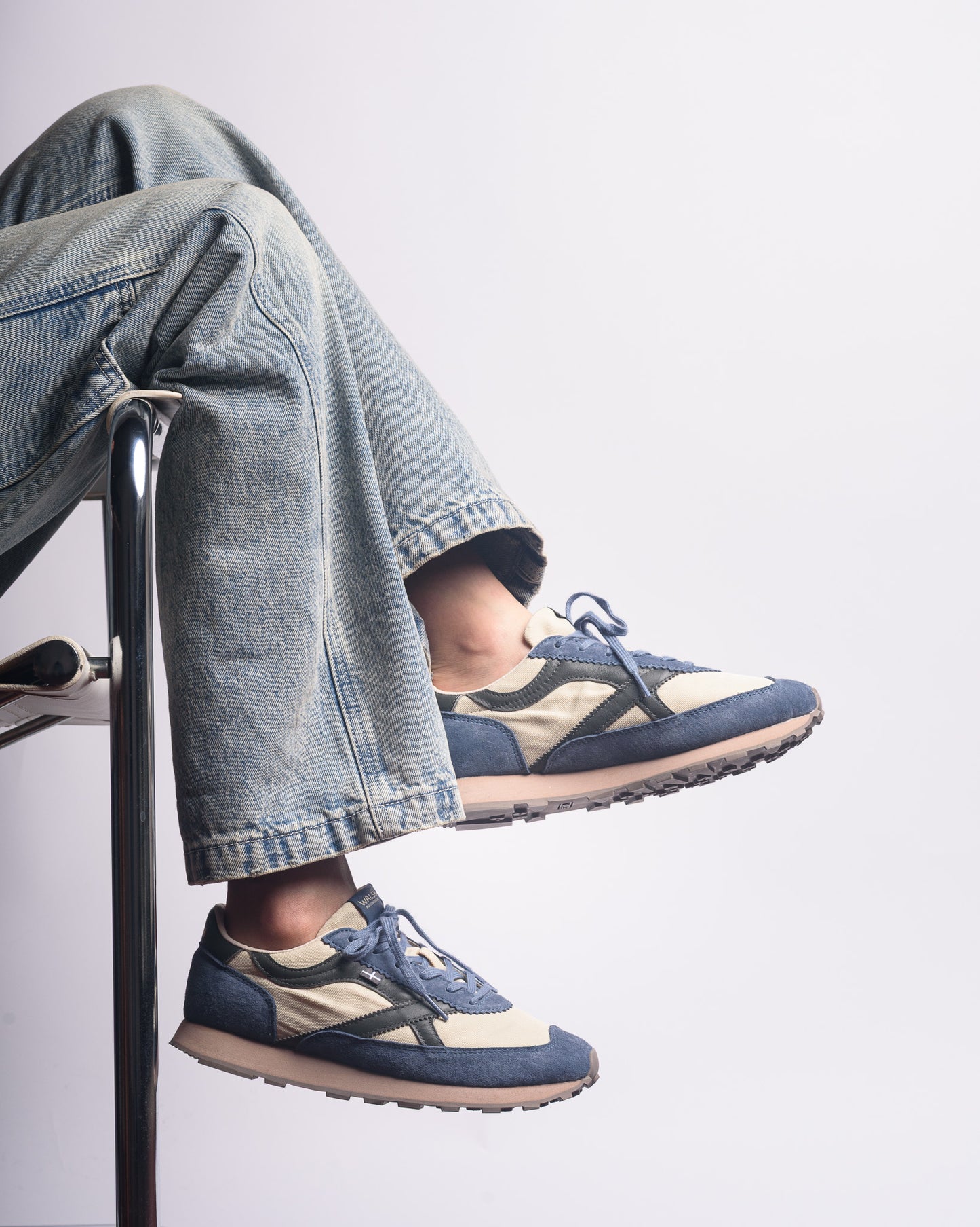 WALSH Whirlwind Classic - Tan Navy